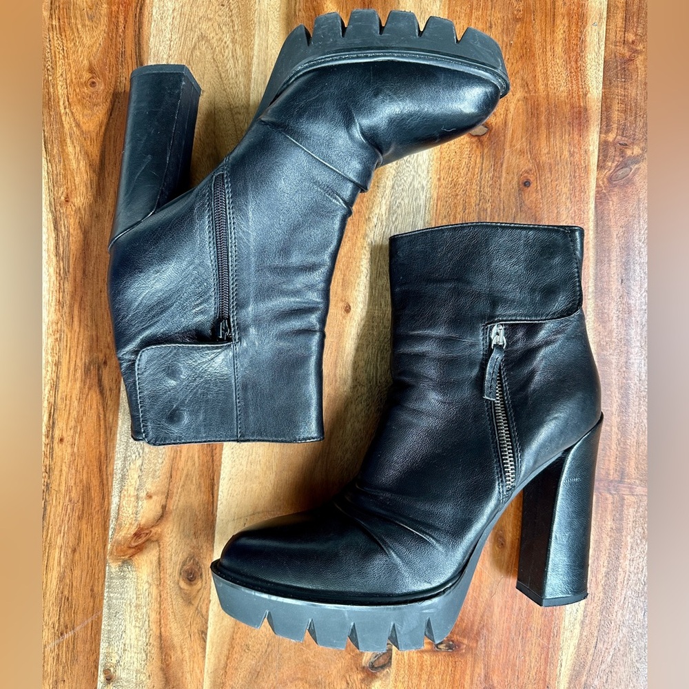 GUC B2 platform moto boots